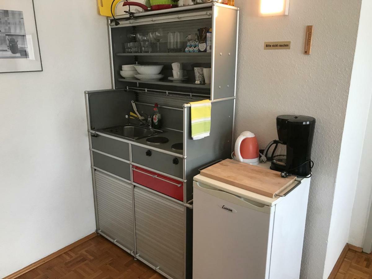 Apartmenthaus Zentrum Komfort Apartments Mit Minikuchen Verschiedener Grossen Kassel Eksteriør bilde