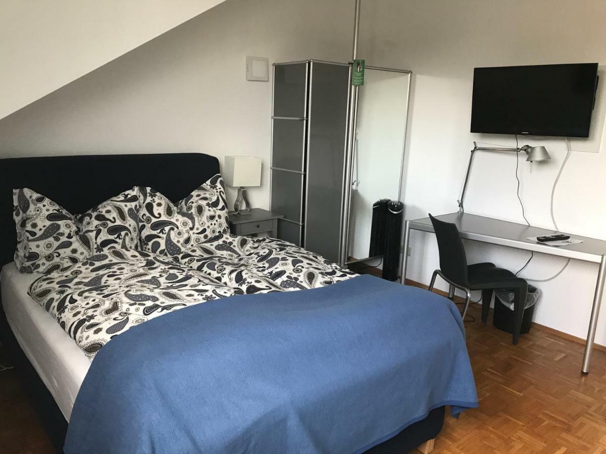 Apartmenthaus Zentrum Komfort Apartments Mit Minikuchen Verschiedener Grossen Kassel Eksteriør bilde